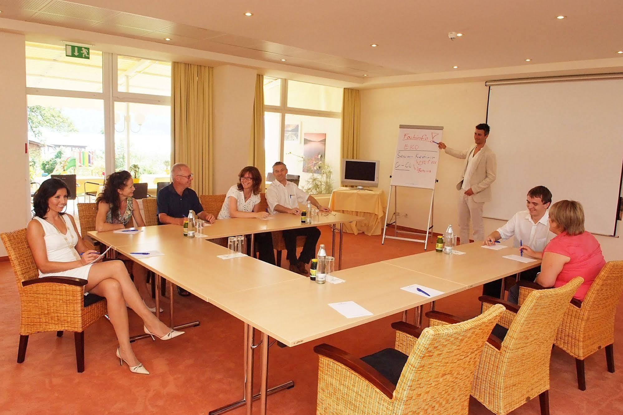 Werzers Seehotel Wallerwirt Techelsberg المظهر الخارجي الصورة